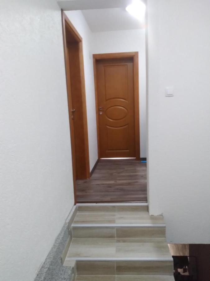 Guest House Erdan Plav Exterior foto
